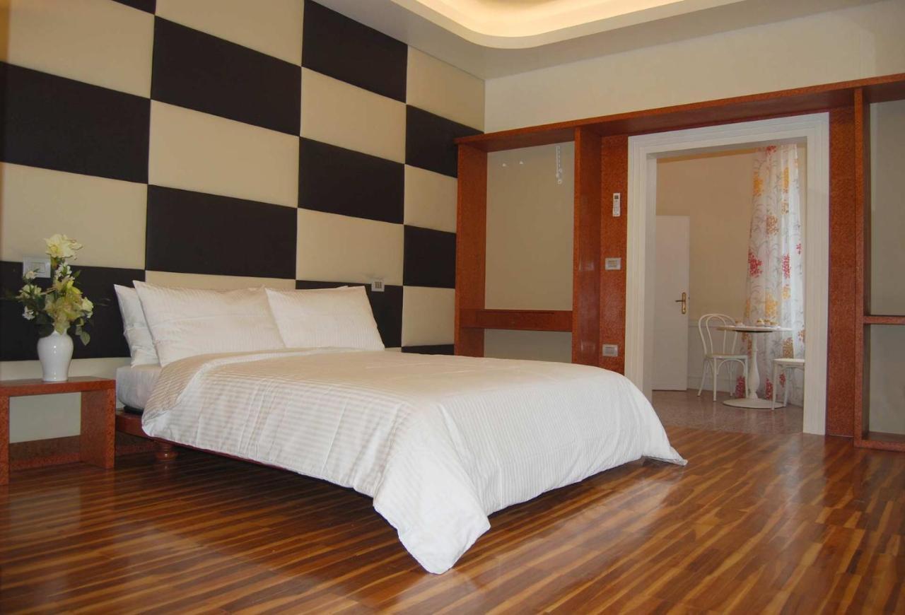 B&B Romeo SantʼArcangelo di Romagna Extérieur photo